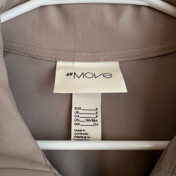 H&M Move Track Jacket - Picture 4 of 5